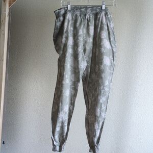 Carve Designs Gray Floral Joggers Modern Harem Styling Women's Size XL